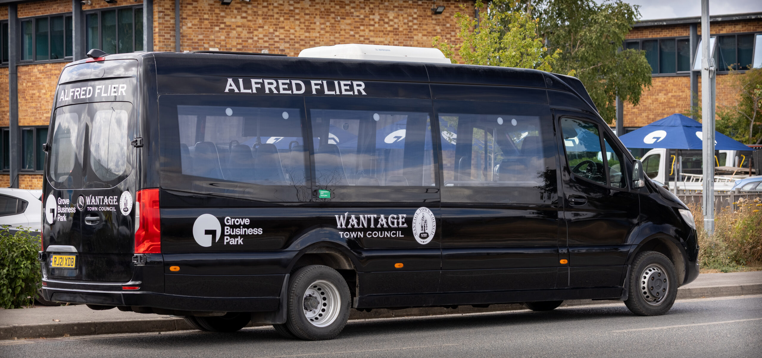 Shuttle bus